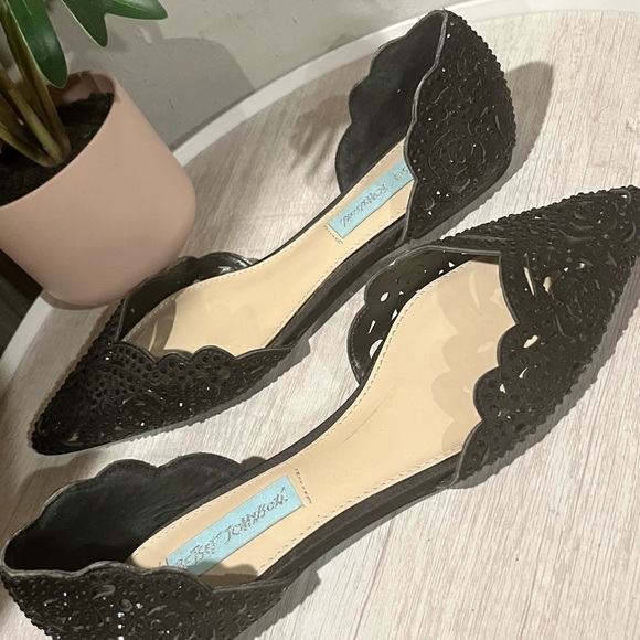 Betsey Johnson Lucy flats - Picture 1 of 13